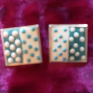 Pierced ear rings square with cream and green dots